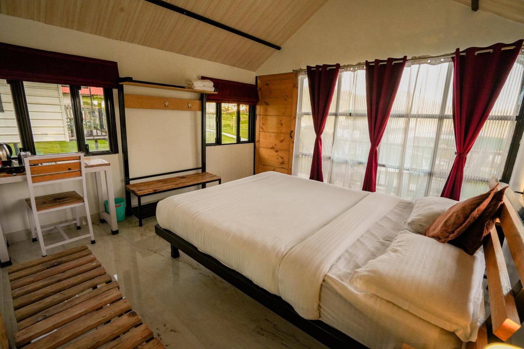 The Hillside Cottages Kanatal Exterior foto